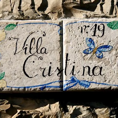 Cristina Monterosso al Mare