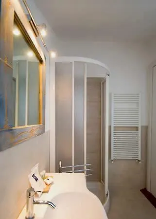 Cristina مونتيروسّو ال ماري